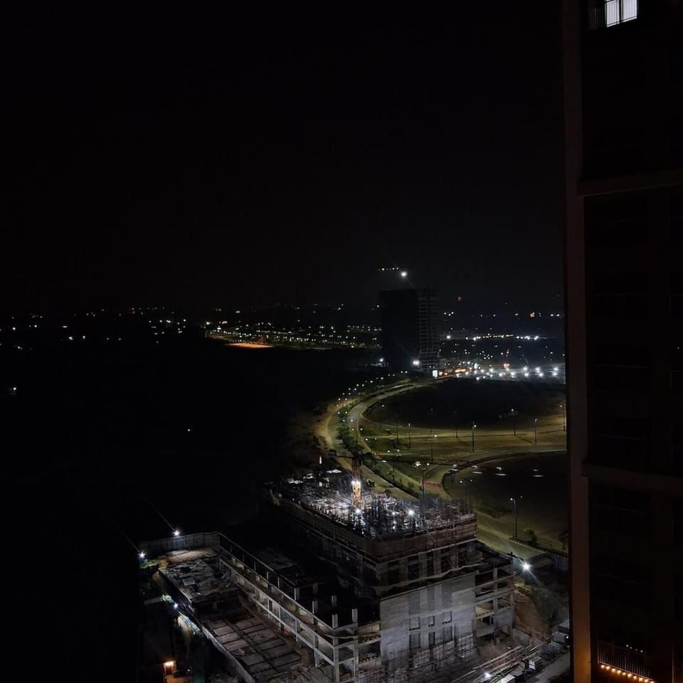 The LUXE Manor A luxury apartment Apartment in Gujarat