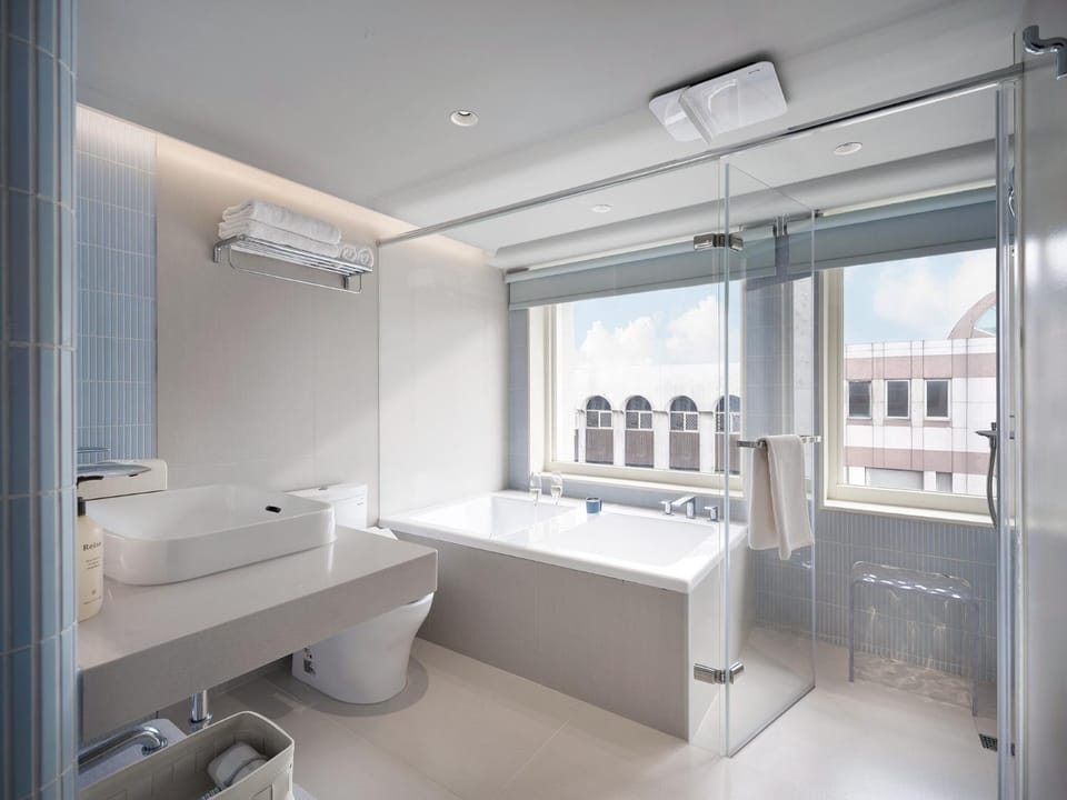 Toilet, Bathroom, Bath, towels