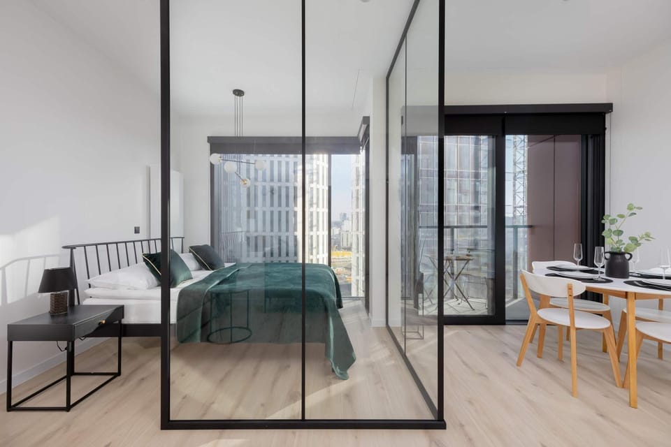 Bed, Living room, Photo of the whole room, Seating area, Dining area, Bedroom