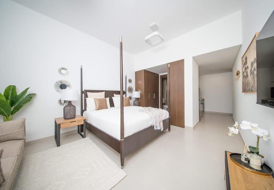 Premium Cozy Studio Apartment - Blue Bay Walk Apartment in Sharjah