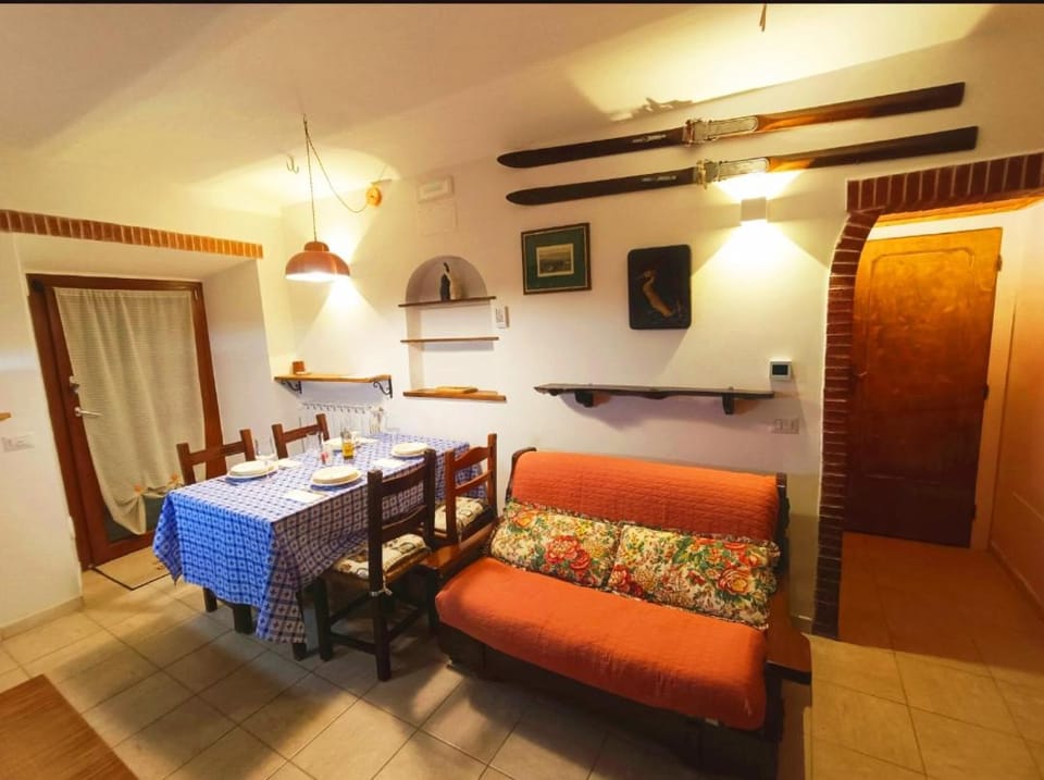 La Casetta del Cuore - Ovindoli centro con giardino Apartment in Ovindoli