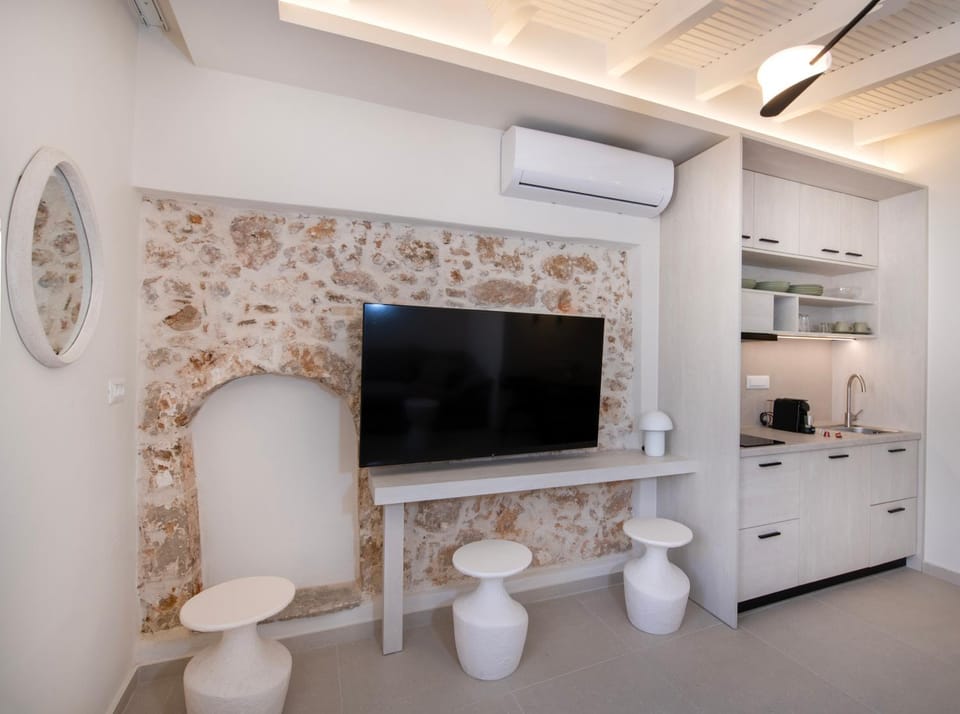 TV and multimedia