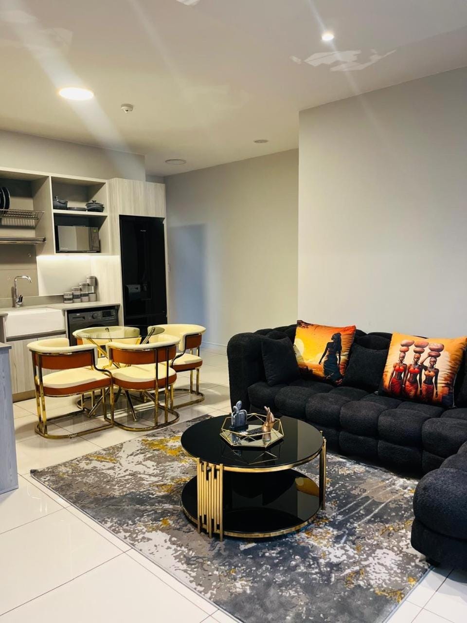 The Median 807 Apartment in Johannesburg