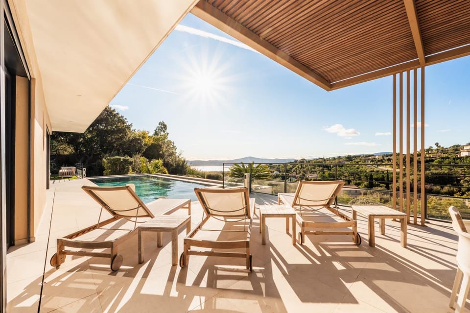 Patio, Natural landscape