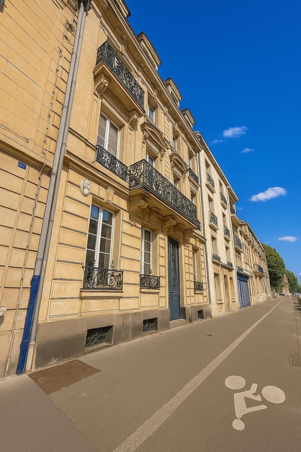 Property building, Neighbourhood, Street view
