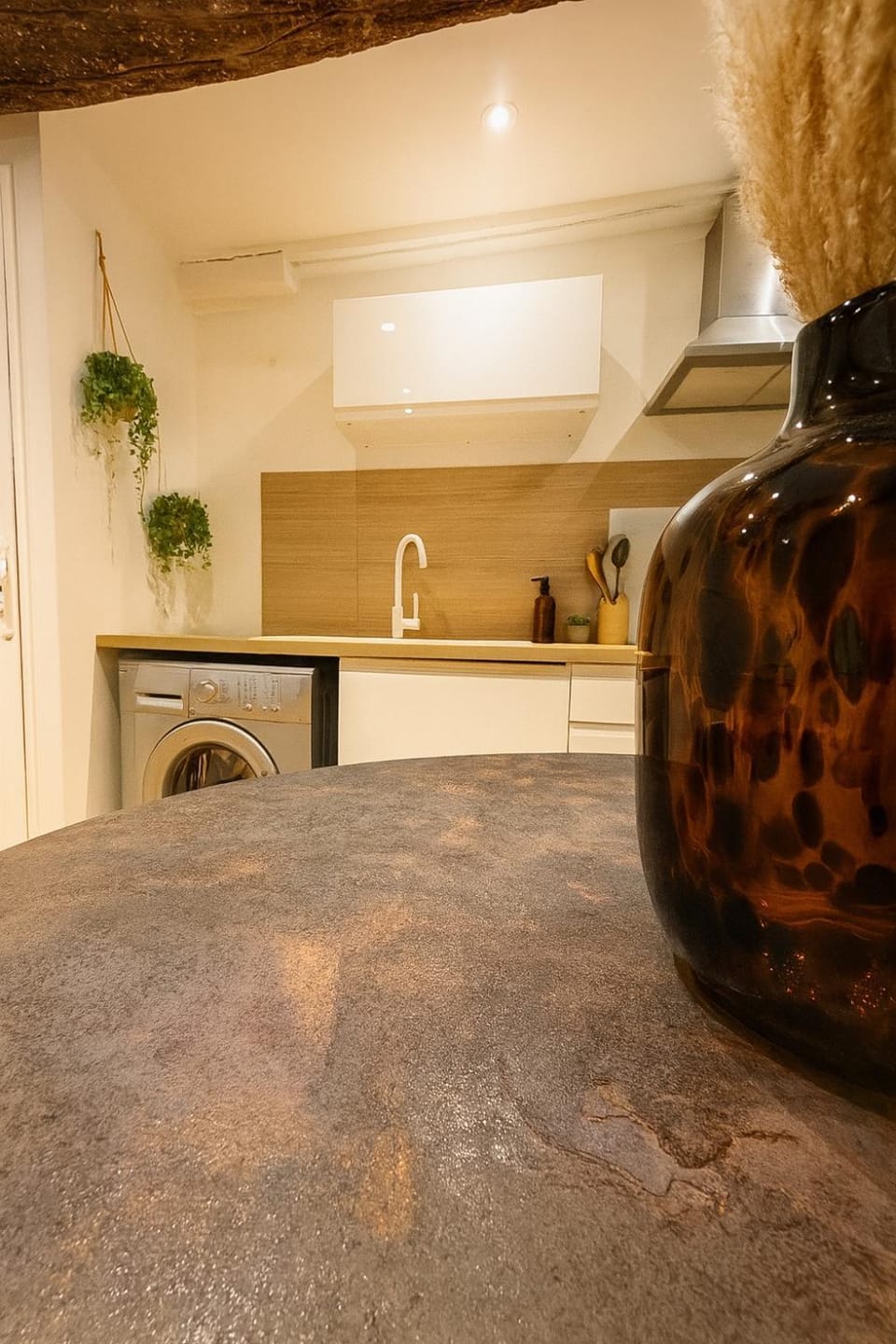 Kitchen or kitchenette, stove