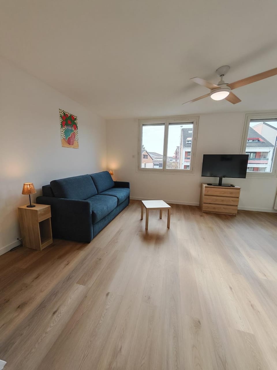 Living room, City view