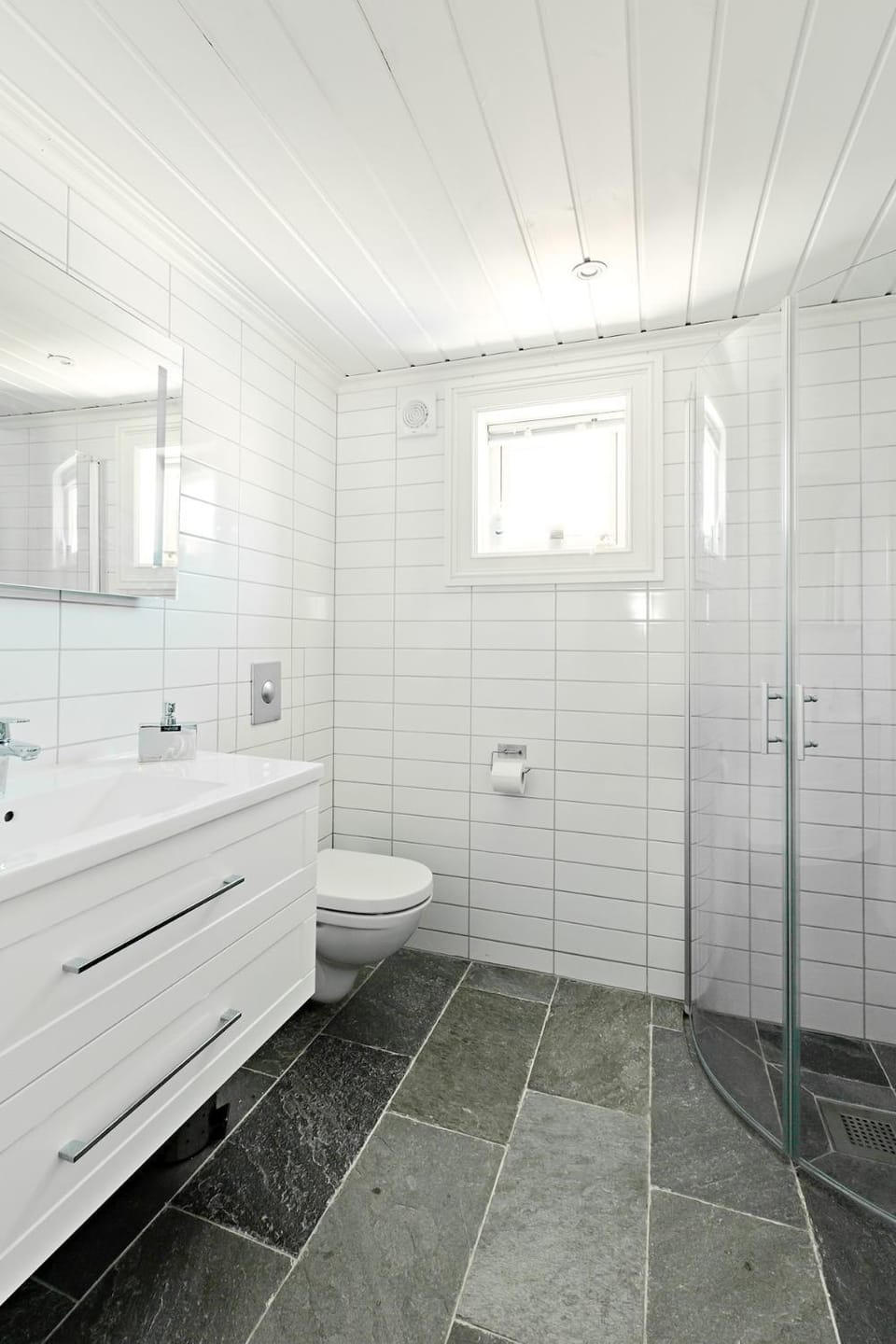Stranda Fjellgrend 2 bedrooms and loft - 16B Apartment in Vestland