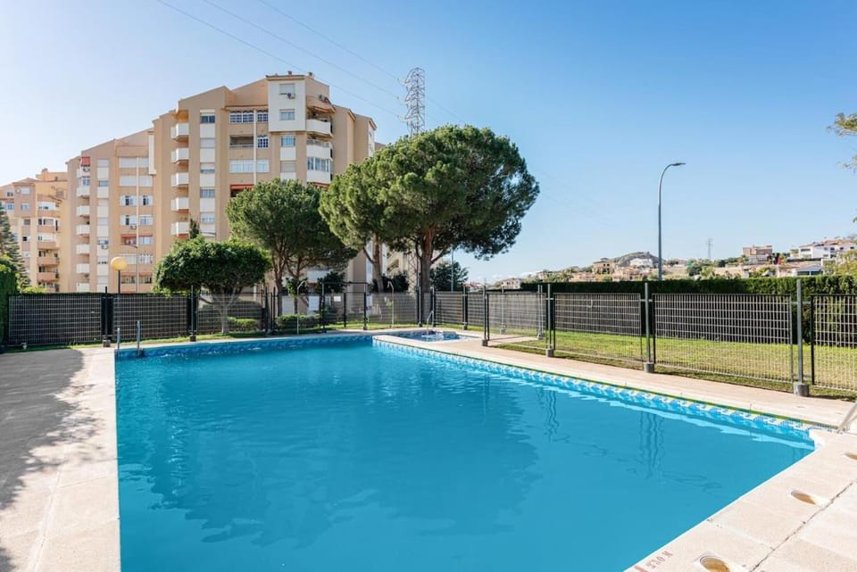 Garden, Swimming pool