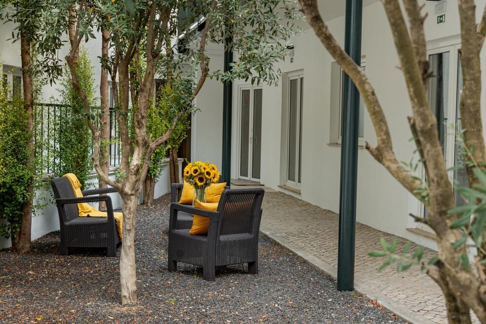 Balcony/Terrace, Inner courtyard view