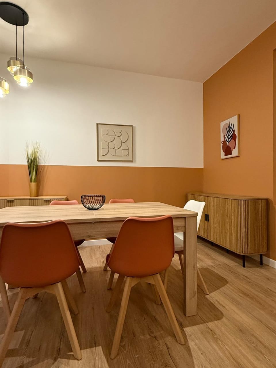 Le Paisible - Clim - 7 personnes - Proche 1er mai Apartment in Clermont-Ferrand