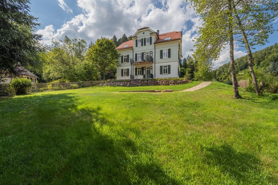 Property building, Garden