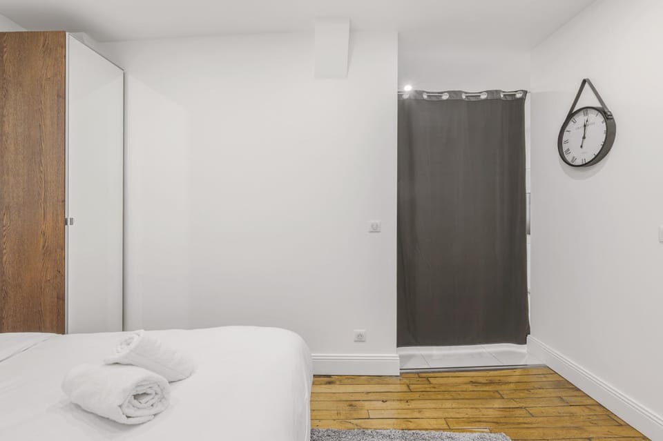 Cozy 4P apartment Place des Vosges Metro St Paul Apartment in Paris