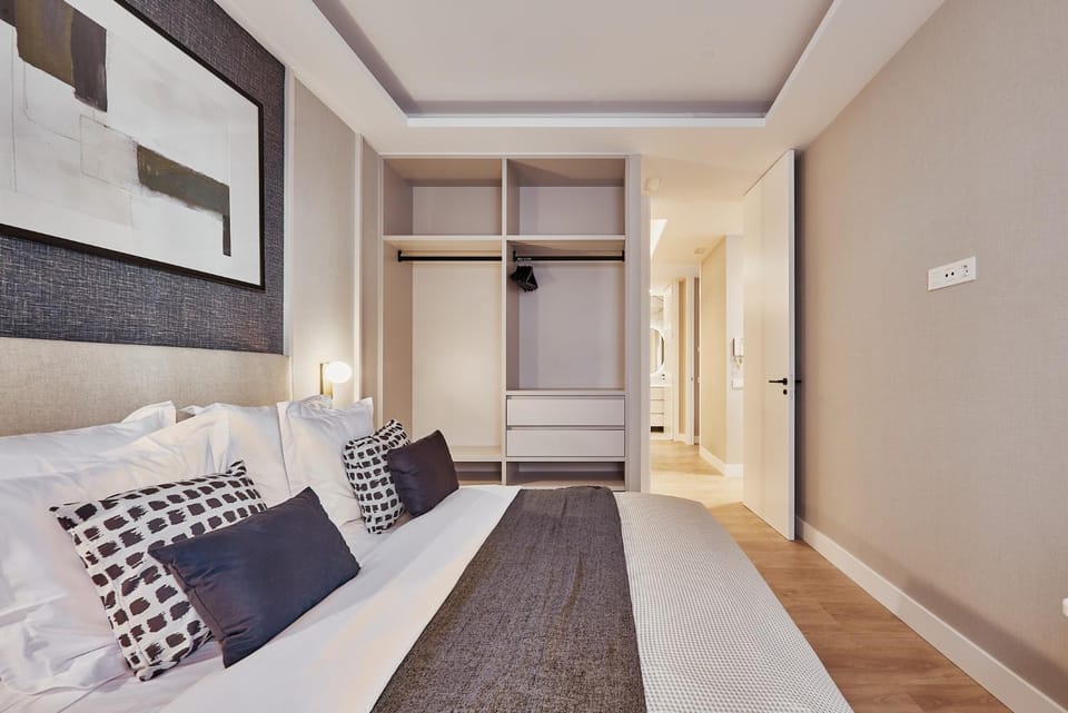 Bed, Bedroom