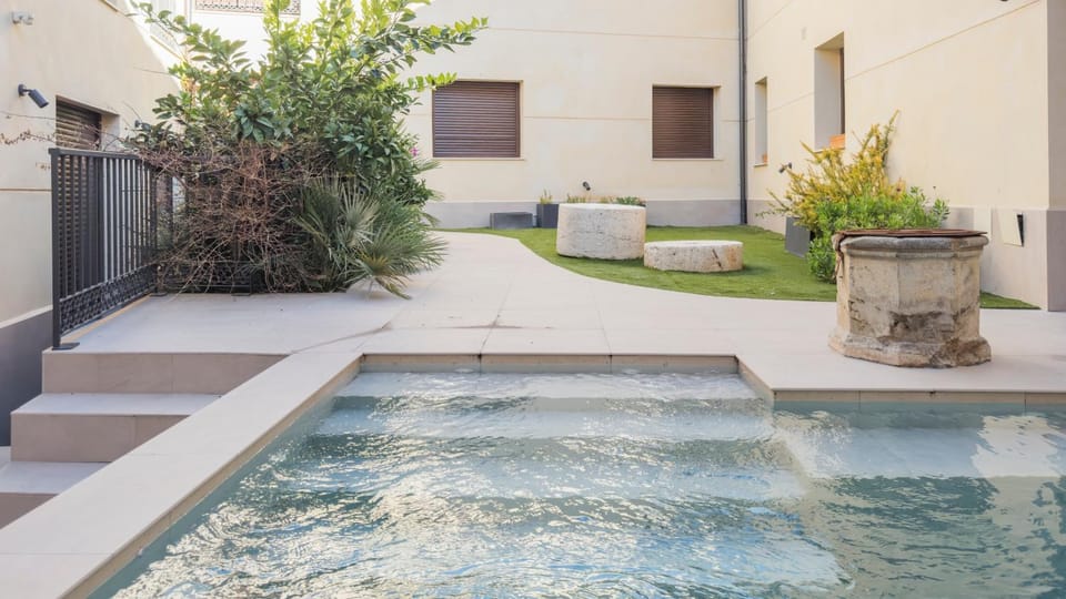 Garden, Swimming pool