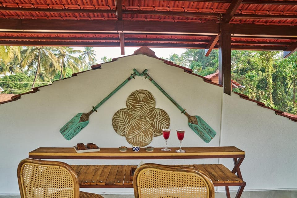 Coffee/tea facilities, Dining area, Breakfast