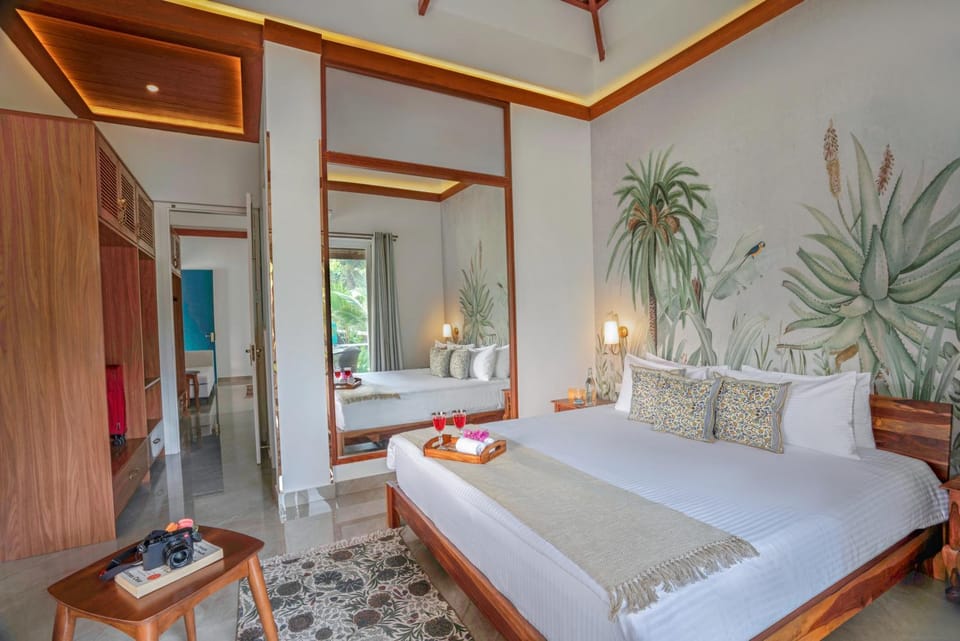 Bed, Photo of the whole room, Bedroom, wardrobe