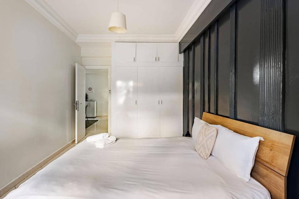 Bedroom, wardrobe