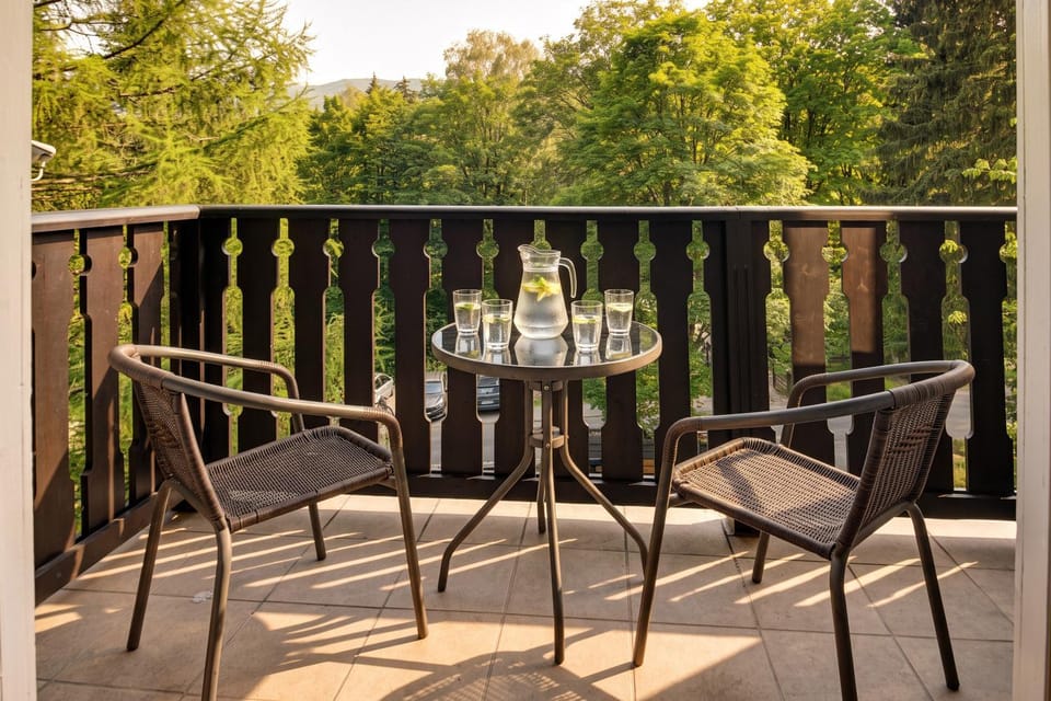 Day, Balcony/Terrace