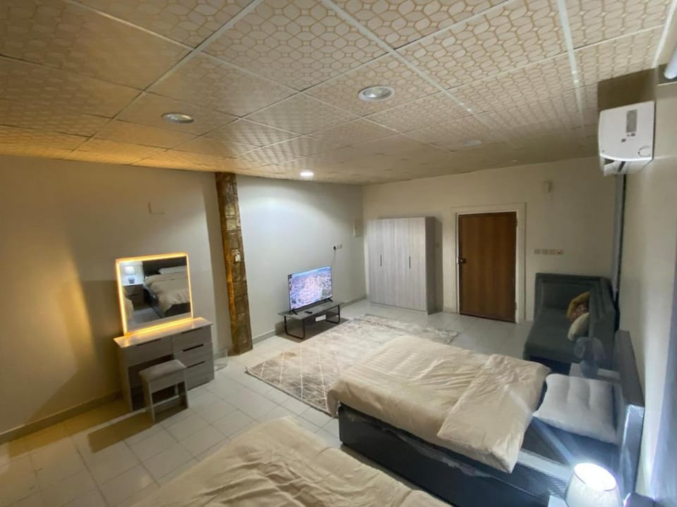 D,D apartment A studio in Al-Madinah Al-Munawwarah, 8 minutes to the Haram Apartment in Medina