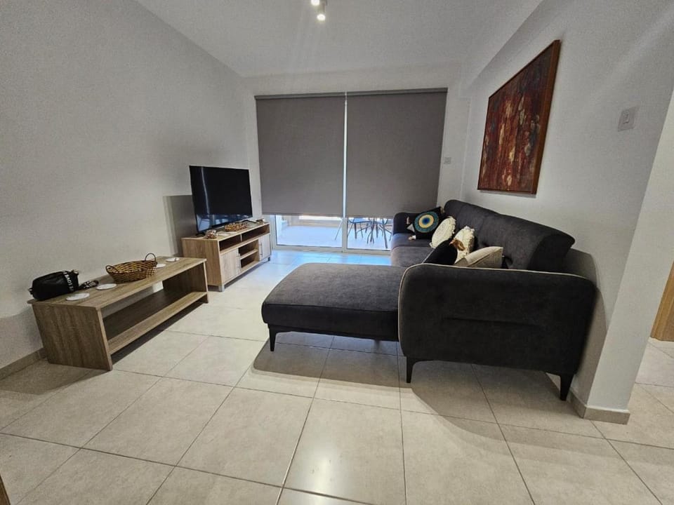 TV and multimedia, Seating area