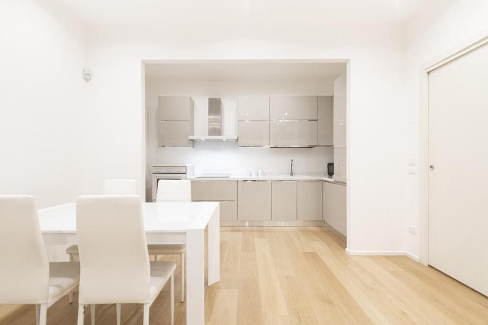 Easylife - Milan - Lamarmora 1 - Porta Romana Apartment in Milan