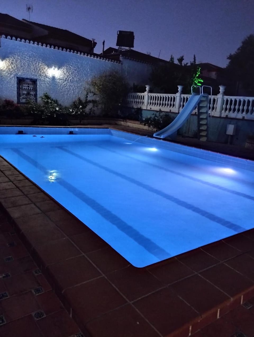 Swimming pool