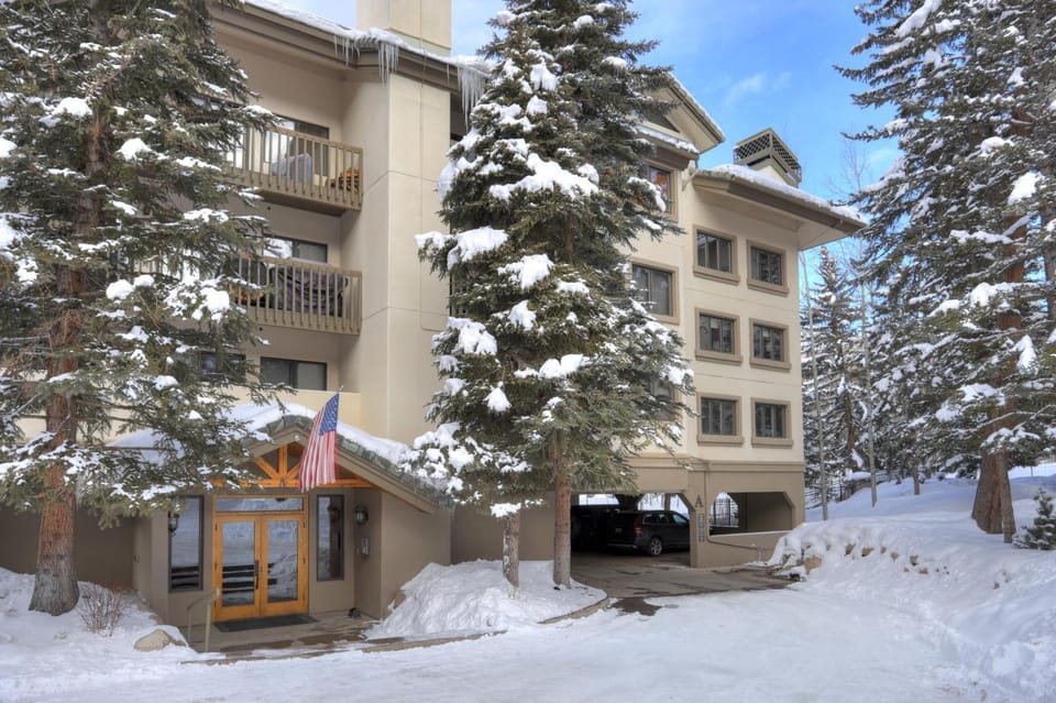 Townsend Place, A Vail Resorts Property Nature lodge in Beaver Creek