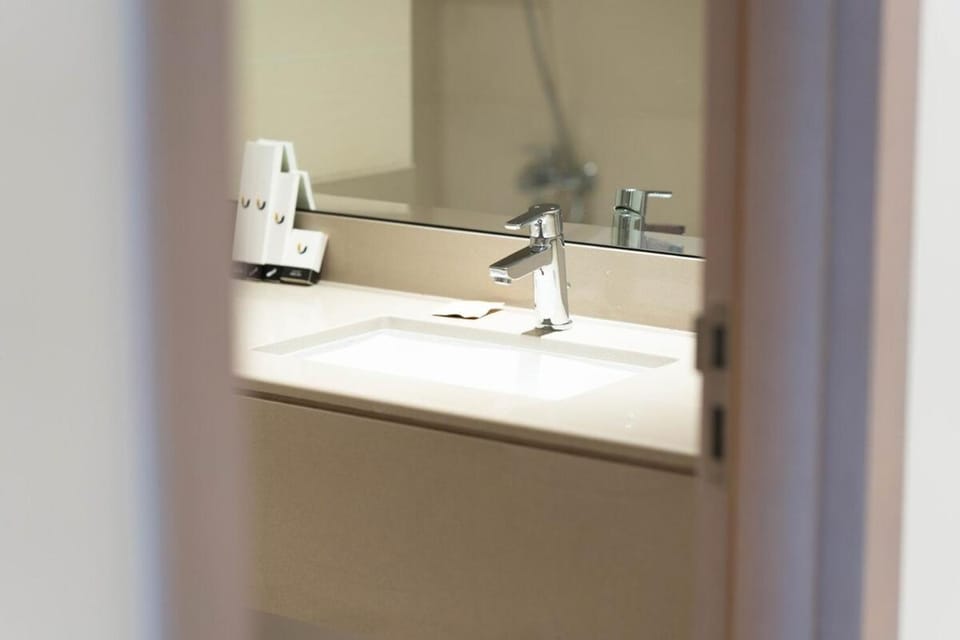 3BHK Home in Yas Waters Edge Sleeps 7 Guests Apartment in Abu Dhabi