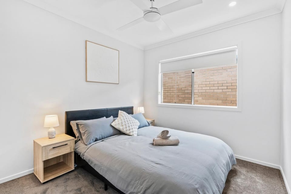 Fresh and Stylish 4BR Getaway Near Local Parklands House in Brisbane