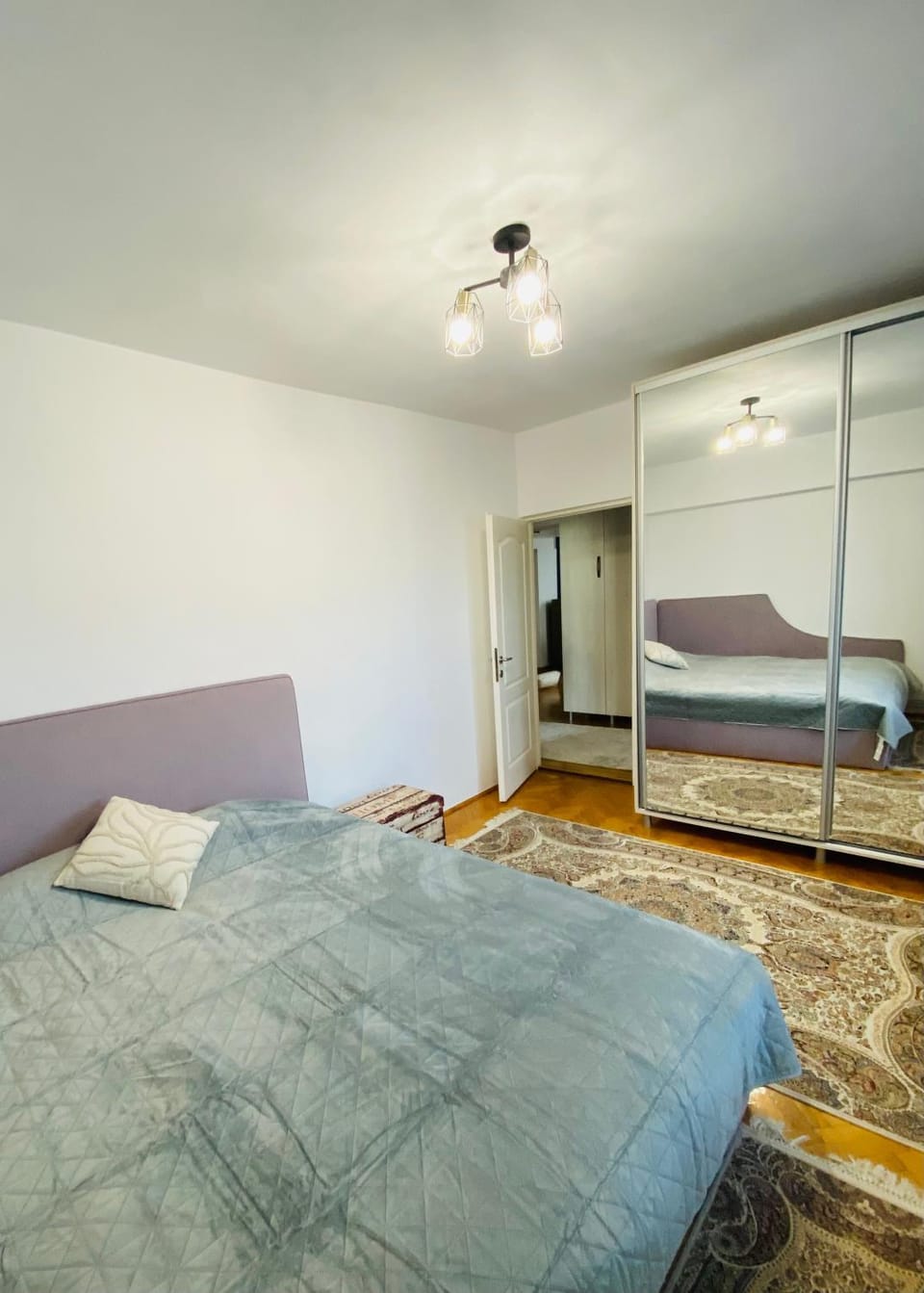 Apartament ultracentral Apartment in Craiova