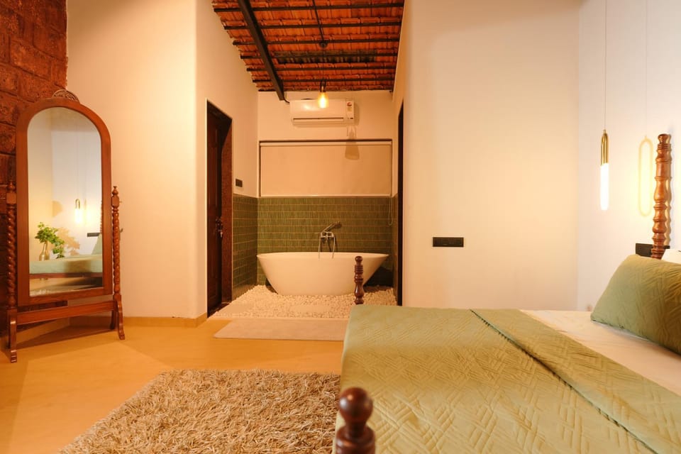 Bathroom, Bedroom