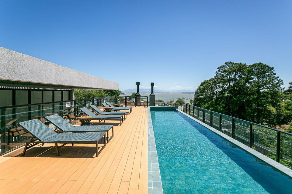 Day, Natural landscape, View (from property/room), Balcony/Terrace, Pool view, Swimming pool, sunbed