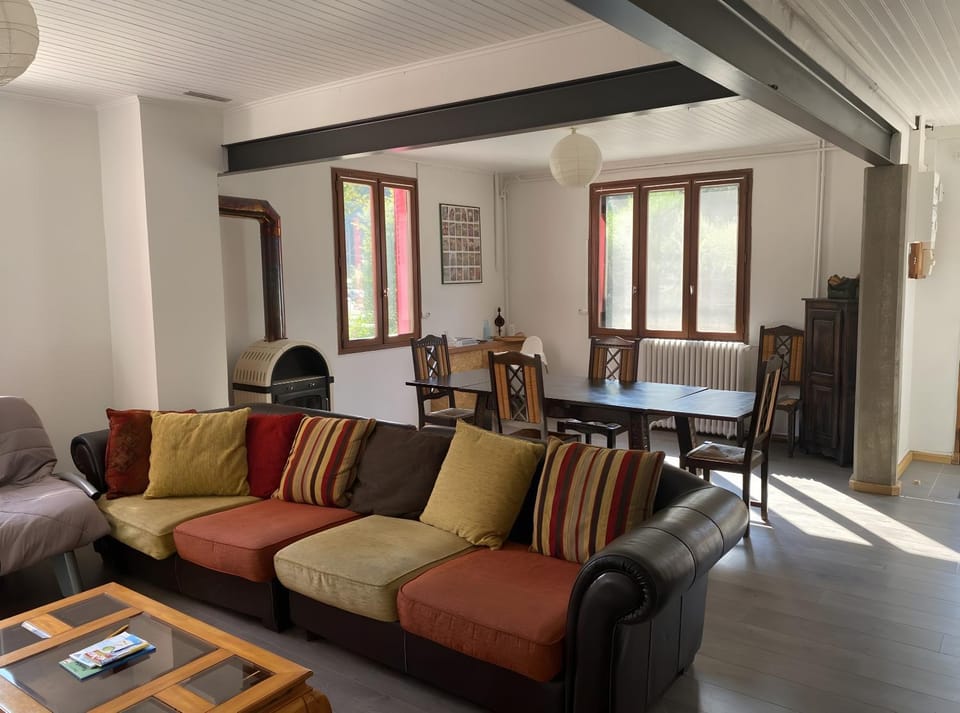 Property building, Living room