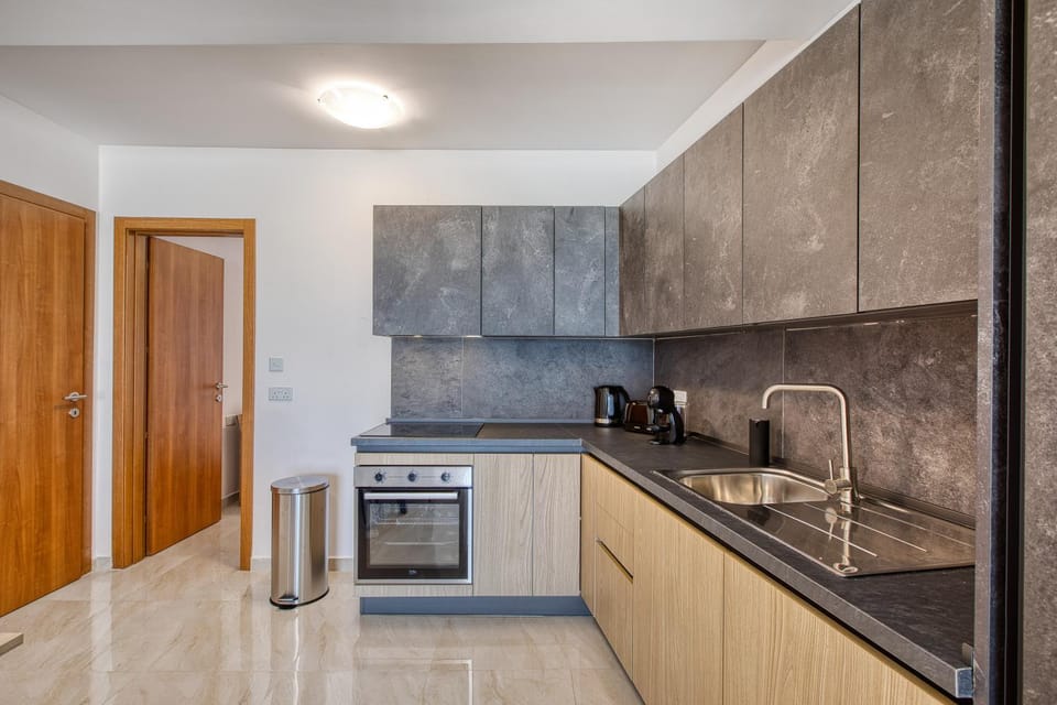 Stylish & Modern 1-Bedroom Apartment in Gżira by SF Homes Apartment in Malta