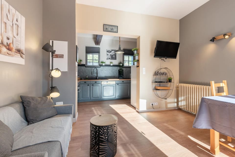 Property building, Living room