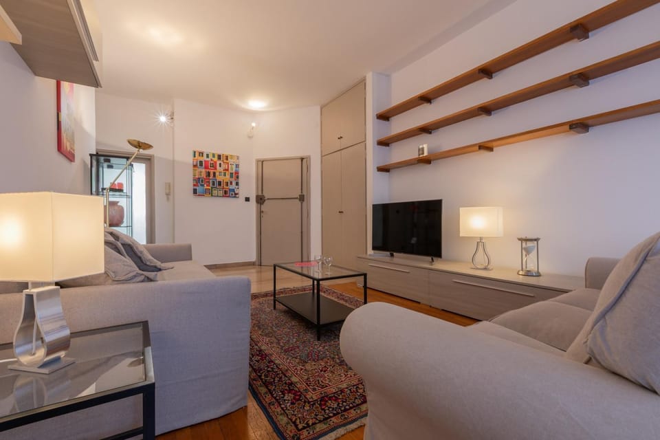 Communal lounge/ TV room, Living room