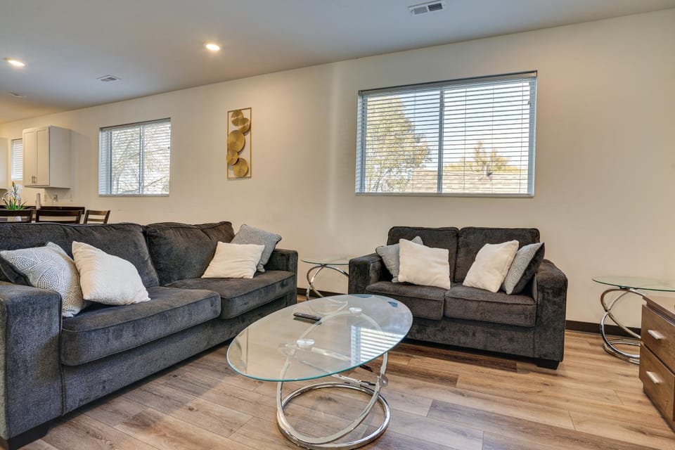 < 2 Mi to Dtwn St Paul! West Side Remote-Work Hub House in Maplewood