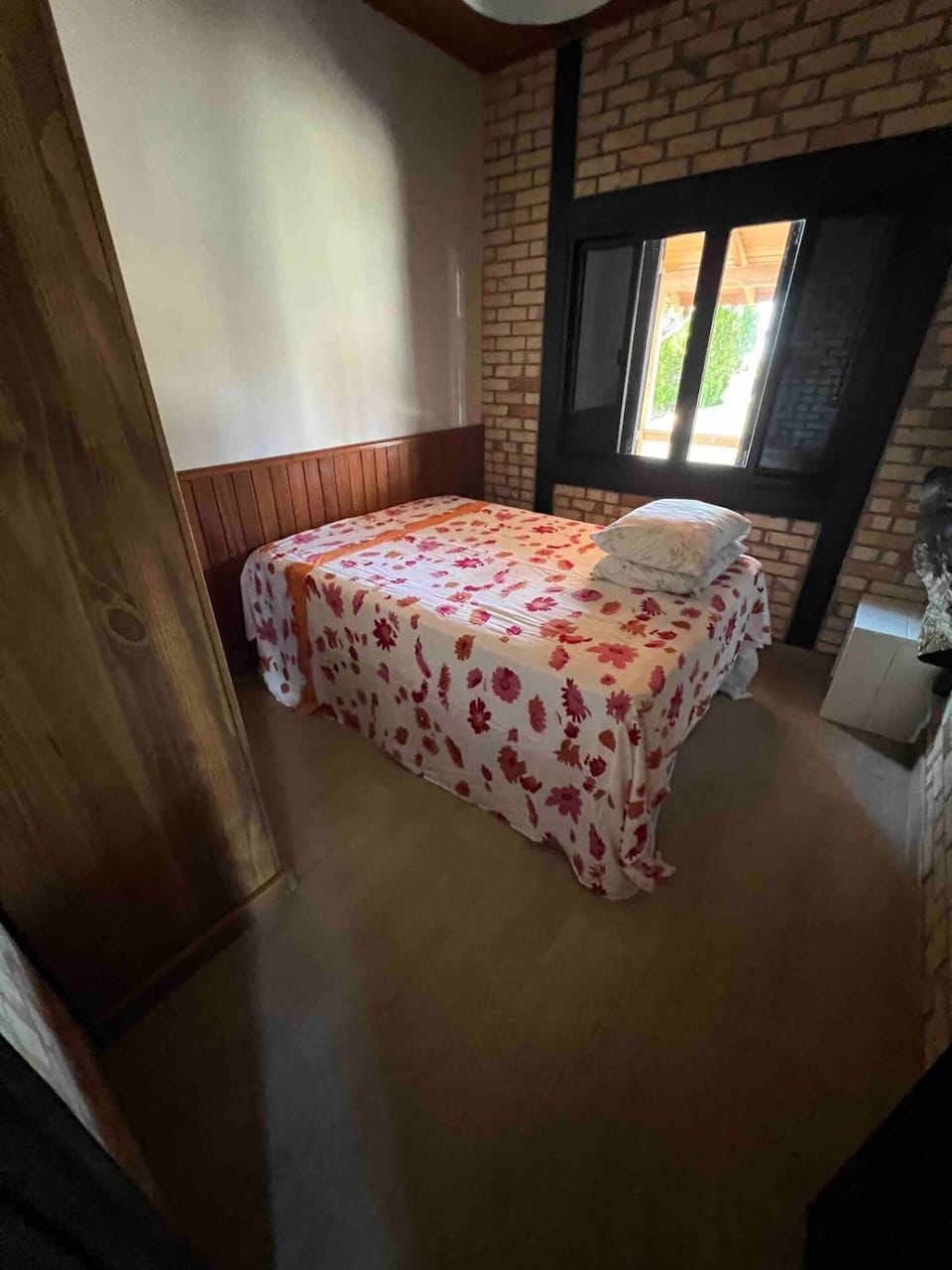 Casa aconchegante a poucos passos da praia House in Florianopolis