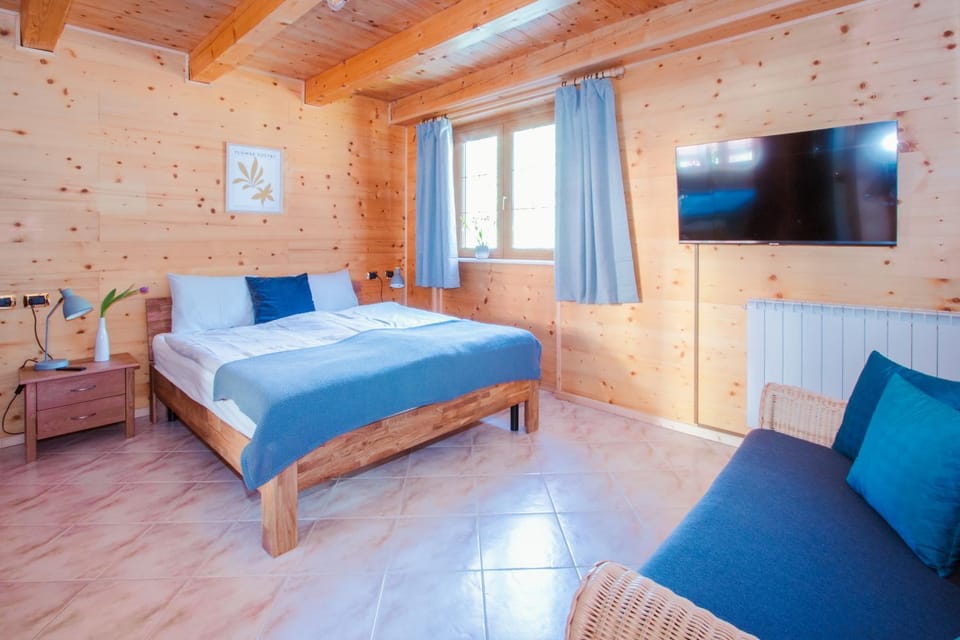 TV and multimedia, Bedroom