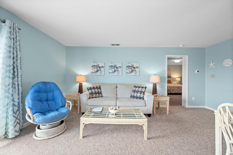 Queens Court 4202 While Away by Emerald Isle Realty House in Emerald Isle