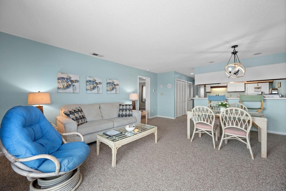 Queens Court 4202 While Away by Emerald Isle Realty House in Emerald Isle
