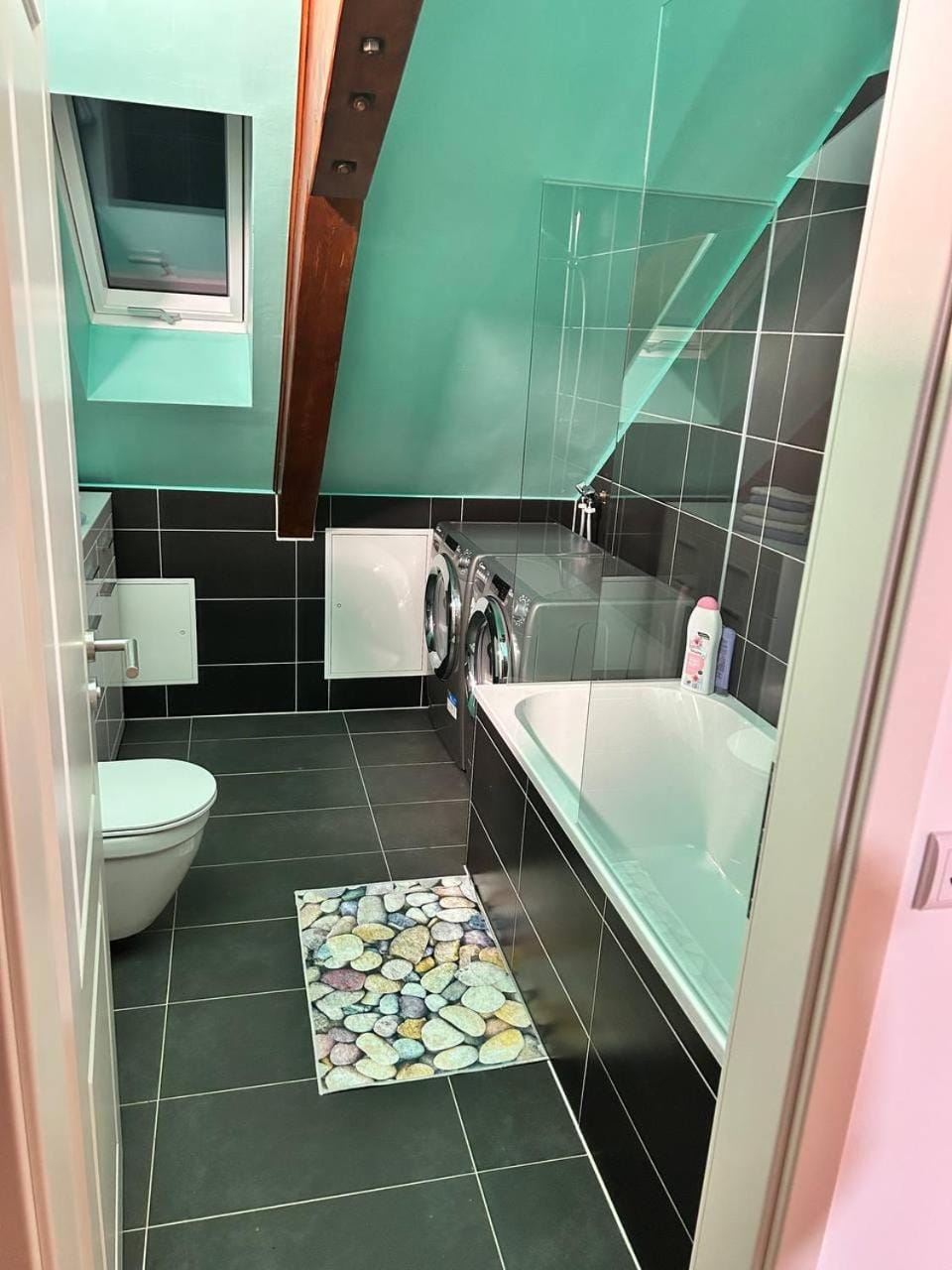 Shower, Toilet, Bathroom, Bath, towels
