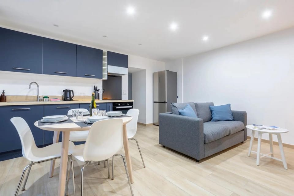 Property building, Living room