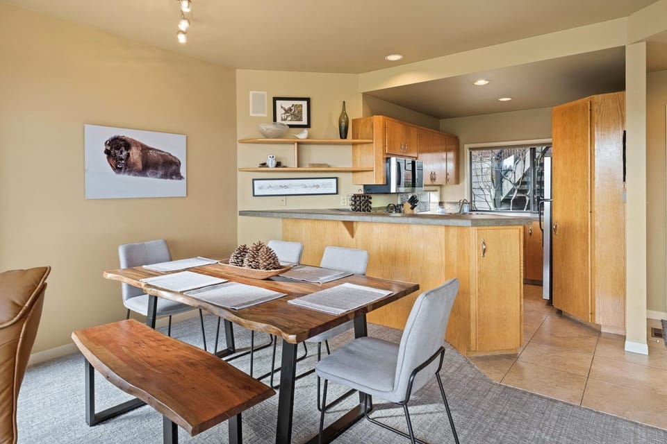 River Ridge 323AB home Apartment in Bend