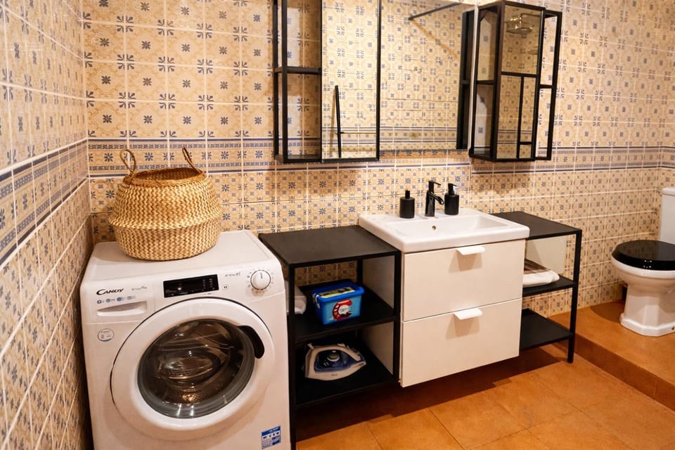 Toilet, Bathroom, Decorative detail, flat iron, storage, washing machine