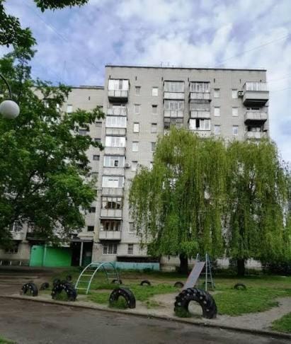 apartment stop shopping center Apartment in Ukraine