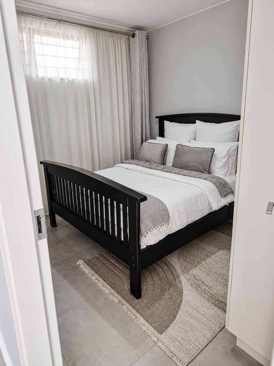 Bedroom, wardrobe
