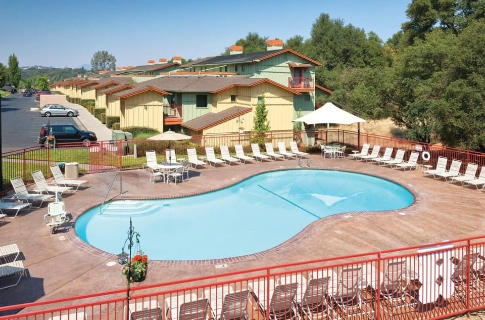 Wyndham Angels Camp- 1 BR- Apartment with Resort Access House in Angels Camp