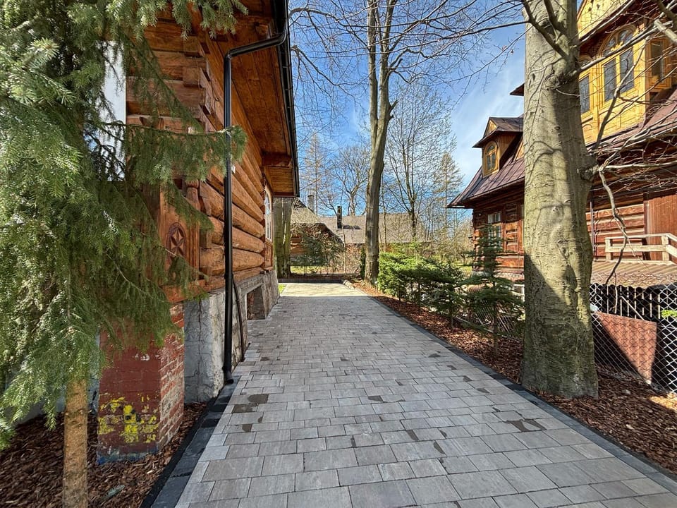 Garden, Parking